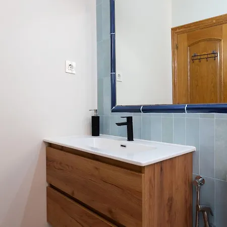 La Caracola - In Free Wifi *